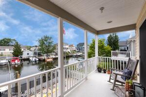 83 Baltic Ave, Waretown, NJ 08758 photo 18