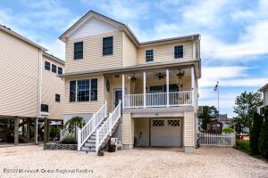 83 Baltic Ave, Waretown, NJ 08758 photo 2