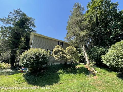 49 Heyers Mill Rd, Colts Neck, NJ 07722