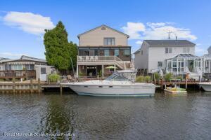61 E Coral Dr, Brick, NJ 08723 photo 1