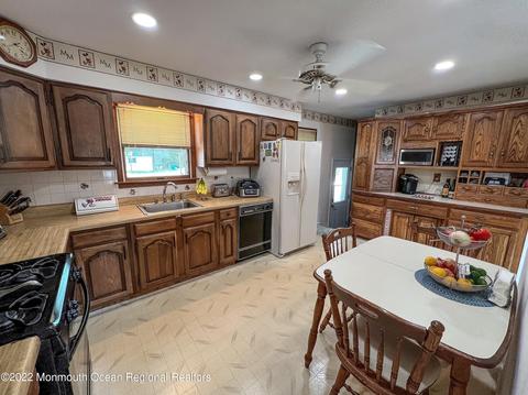 44 Citadel Dr, Jackson, NJ 08527 photo 14