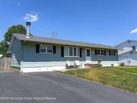 44 Citadel Dr, Jackson, NJ 08527 photo 2