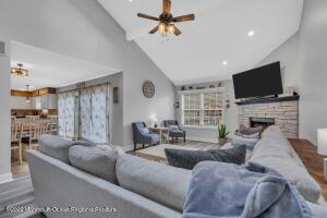 617 Wilbert Ave, Forked River, NJ 08731 photo 16