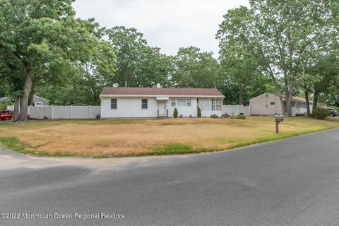 143 Stephan Rd, Brick, NJ 08724 photo 1