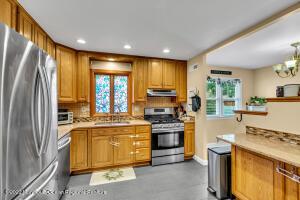 12 Dailey Dr, Hamilton, NJ 08620 photo 21