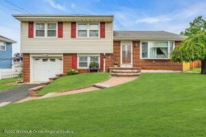 12 Dailey Dr, Hamilton, NJ 08620 photo 1