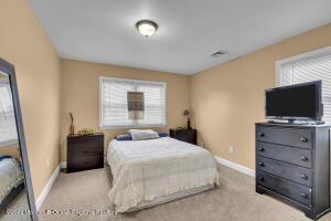 12 Dailey Dr, Hamilton, NJ 08620 photo 32