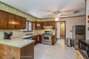 61 Stanton Ave, Pine Beach, NJ 08741 photo 8