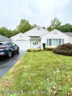 11 Chipmunk Dr, Brick, NJ 08724 photo 2