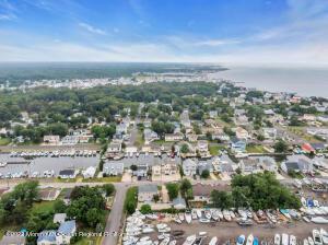 81 Baltic Ave, Waretown, NJ 08758 photo 80