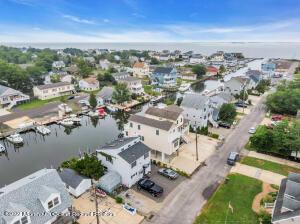 81 Baltic Ave, Waretown, NJ 08758 photo 61