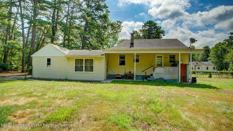 610 Pine St, Jackson, NJ 08527 photo 4