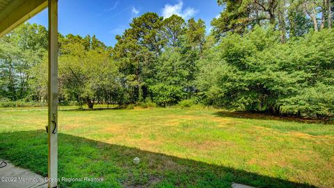 610 Pine St, Jackson, NJ 08527 photo 11