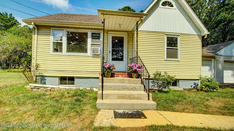 610 Pine St, Jackson, NJ 08527 photo 5