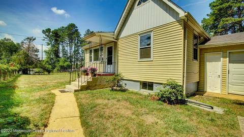 610 Pine St, Jackson, NJ 08527 photo 8