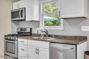 321 Enterprise Dr, Forked River, NJ 08731 photo 12