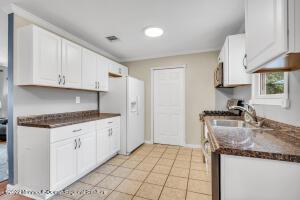321 Enterprise Dr, Forked River, NJ 08731 photo 14
