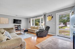 321 Enterprise Dr, Forked River, NJ 08731 photo 5