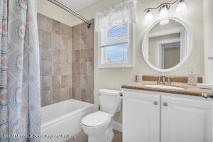10 River Dr, Toms River, NJ 08753 photo 19