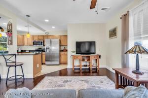 10 River Dr, Toms River, NJ 08753 photo 9