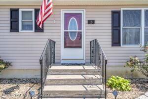 10 River Dr, Toms River, NJ 08753 photo 4