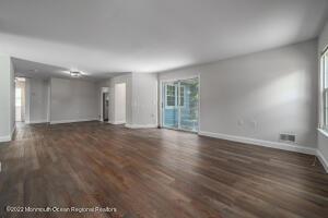 6 Lancaster Ct, Forked River, NJ 08731 photo 5