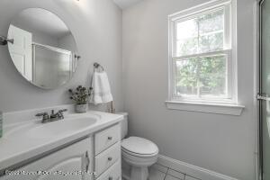 6 Lancaster Ct, Forked River, NJ 08731 photo 12