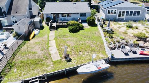 646 Harbor Rd, Brick, NJ 08724 photo 1