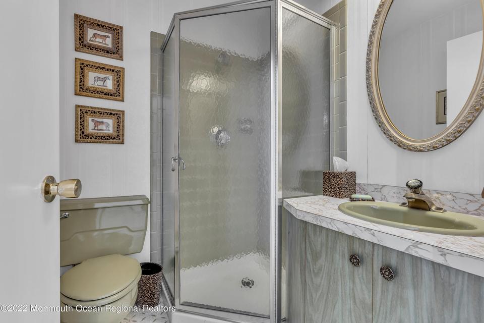  17 Harbor Dr, Rumson, NJ 07760 photo 53