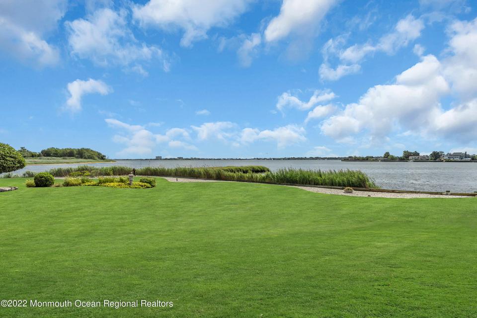  17 Harbor Dr, Rumson, NJ 07760 photo 20