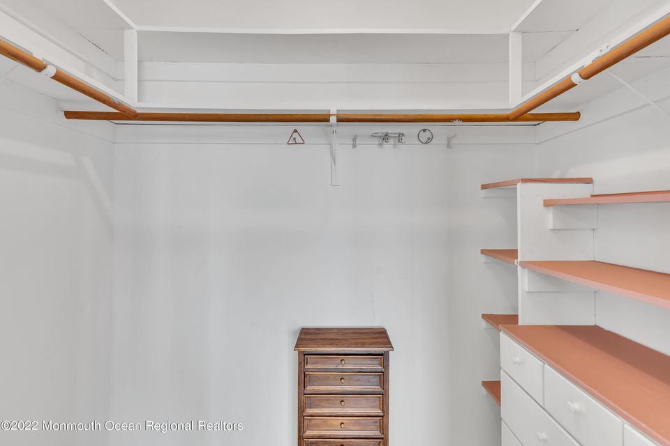  17 Harbor Dr, Rumson, NJ 07760 photo 62