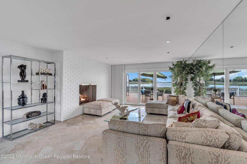  17 Harbor Dr, Rumson, NJ 07760 photo 33