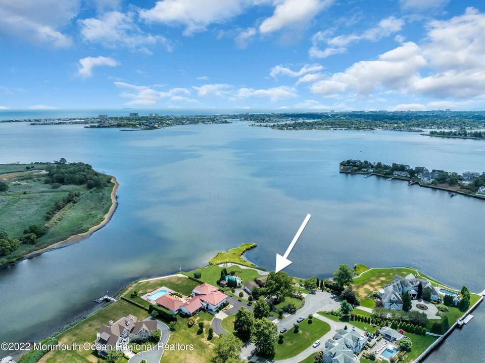 17 Harbor Dr, Rumson, NJ 07760 photo 94