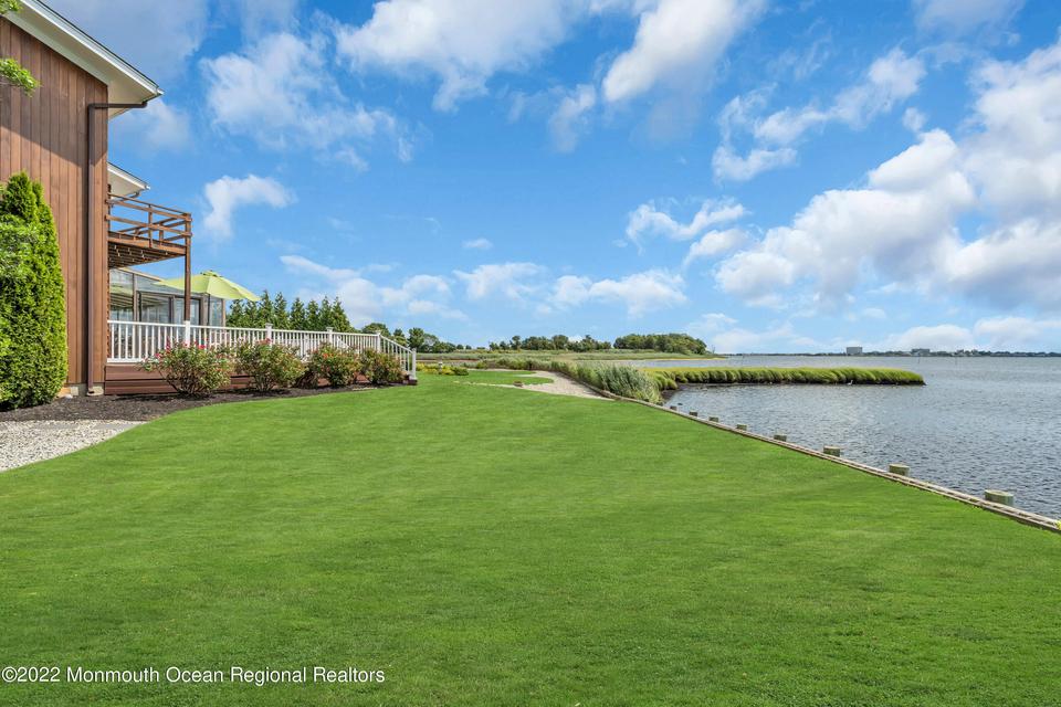  17 Harbor Dr, Rumson, NJ 07760 photo 74