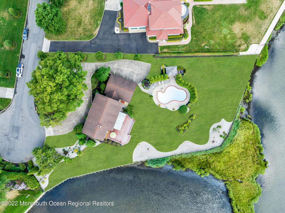  17 Harbor Dr, Rumson, NJ 07760 photo 86