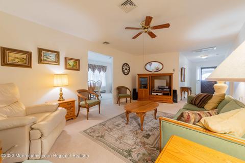 6 Rushmore Dr, Brick, NJ 08724 photo 8