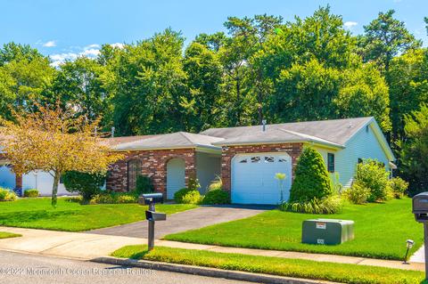 6 Rushmore Dr, Brick, NJ 08724 photo 1