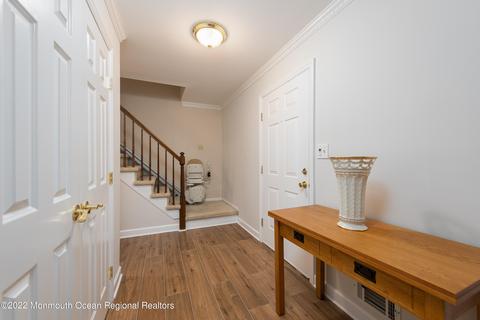 92 Stillwell Rd, Middletown, NJ 07748 photo 8
