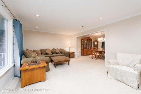 92 Stillwell Rd, Middletown, NJ 07748 photo 10