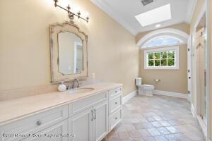 3 Sugar Maple Ln, Rumson, NJ 07760 photo 32