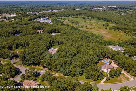 2112 Shadowbrook Dr, Wall, NJ 07719 photo 4