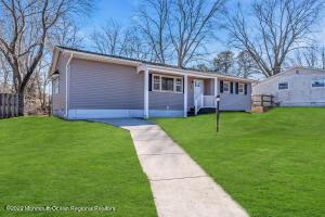 2 Birch Dr, Jackson, NJ 08527 photo 4