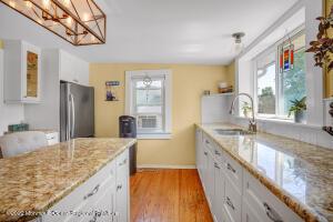 103 Broad St, Matawan, NJ 07747 photo 10