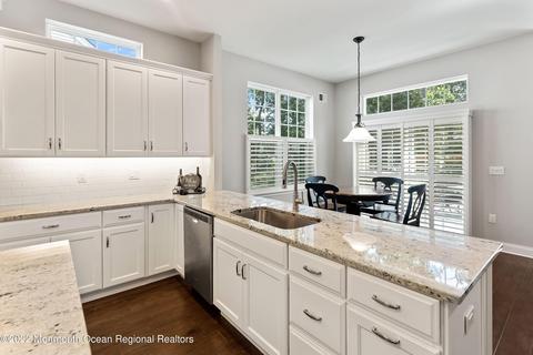 121 Arborridge Dr, Forked River, NJ 08731 photo 11
