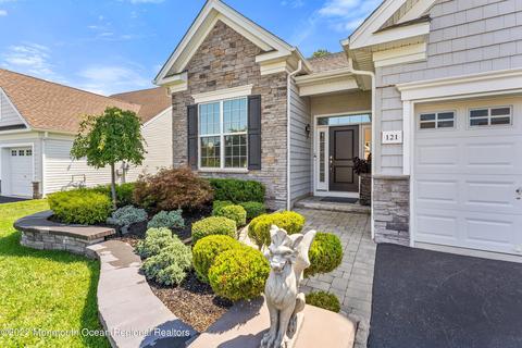 121 Arborridge Dr, Forked River, NJ 08731 photo 2