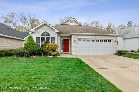 58 Merion Ln, Jackson, NJ 08527