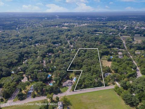 1585 Silverton Rd, Toms River, NJ 08755