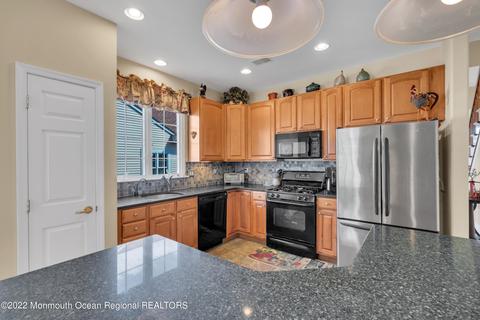 185 Brigantine Blvd, Waretown, NJ 08758 photo 10