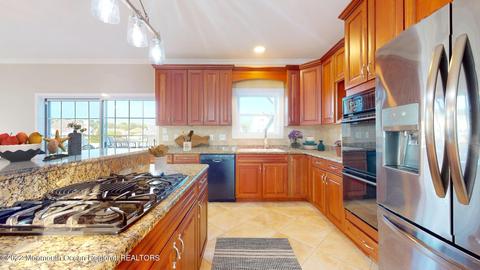 11 Longpoint Dr, Brick, NJ 08723 photo 15