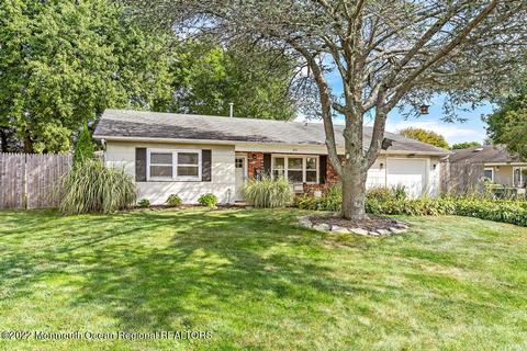 402 4th St, Waretown, NJ 08758 photo 5